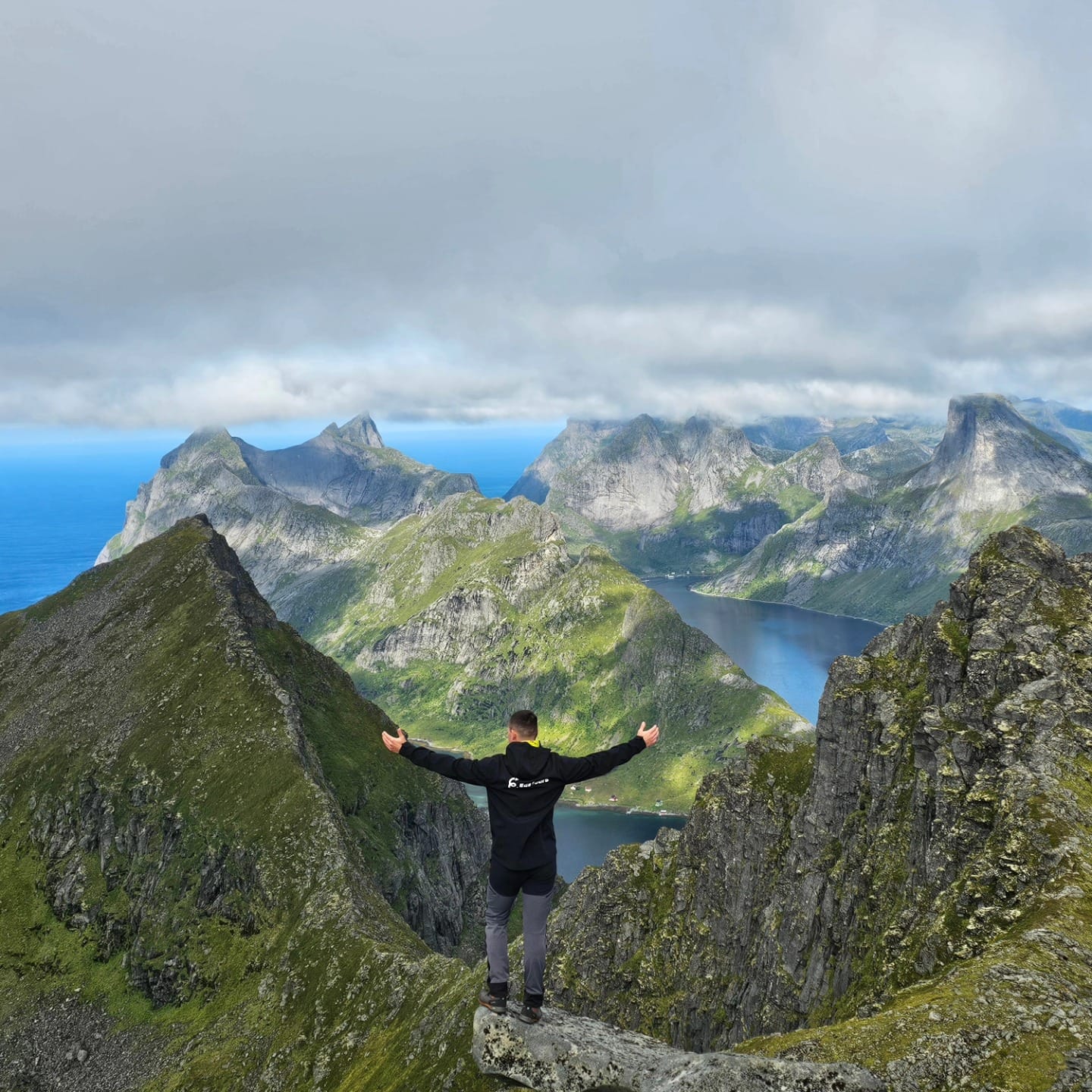 Hiking dream in the Norway Lofoten