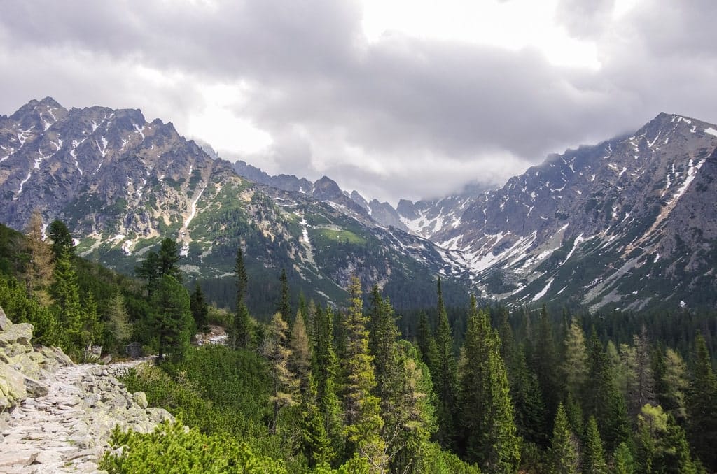 Autumn hiking in the High Tatras